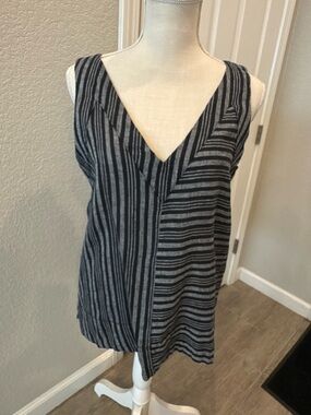 DKNY Black & Gray Striped V-Neck Tank